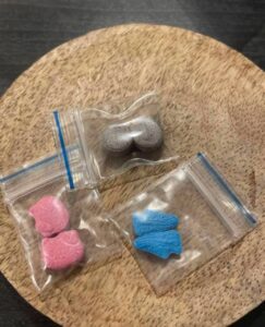 Köp MDMA/MOLLY/ECSTASY i Sverige