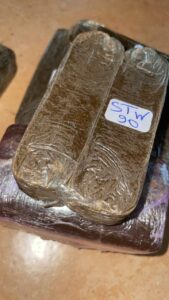 Köp Hashish för kronisk smärta online i Sverige